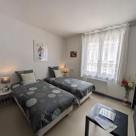 Apartment L'echappee Zen A Bright & Ultra-comfortable Cozy Haven